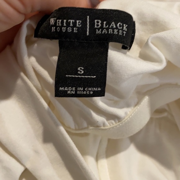 White House halter top - Picture 3 of 3